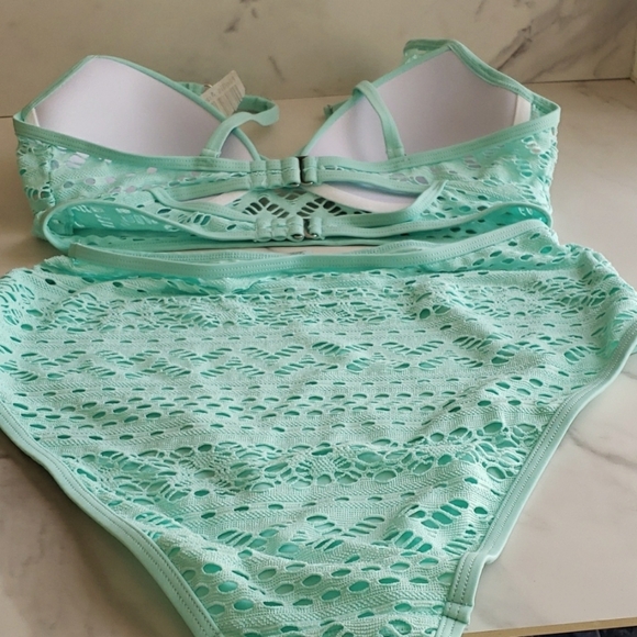 Luvami Crochet Lace High Waist V Neck Bikini Set in Green 109 Size M - Picture 7 of 16